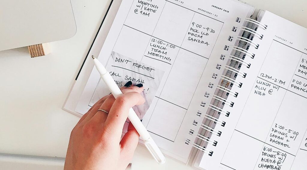 Time management in diary 