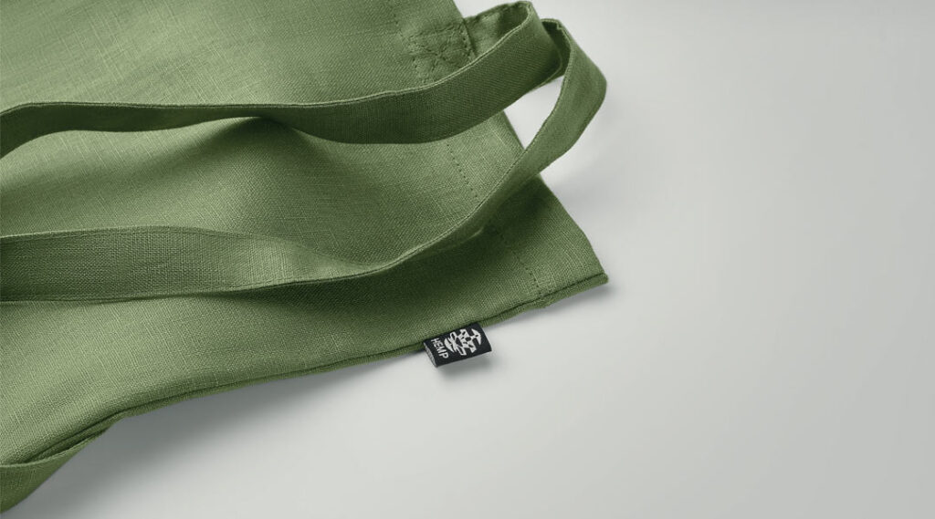 Green tote bag made of hemp