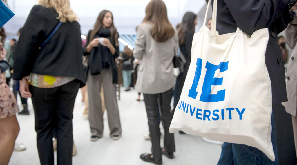 Branded tote bag at an event 