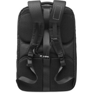 Shoulder strap left