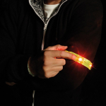 Adjustable reflective armband with 4 red LEDs and flash function yellow colour fifth view
