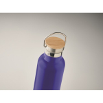 Stainless steel thermal bottle, bamboo lid and handle, 750 ml blue colour photographic view