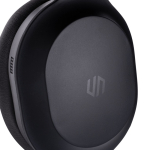Premium gift headphones with noise cancellation black colour