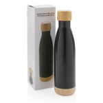 Bottle with bamboo detail on lid and base, 520 ml black colour view with box