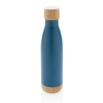 Bottle with bamboo detail on lid and base, 520 ml blue colour