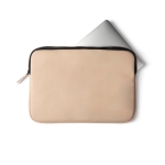 Water-repellent laptop sleeve with elegant design, 15” beige colour