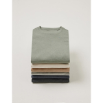 Recycled and organic cotton T-shirt, 180 g/m² heather light grey colour ambient view 2