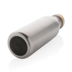 Recycled stainless steel bottle with bamboo lid, 600 ml silver colour