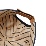 Elegant recycled cotton cap with synthetic leather details navy-blue colour
