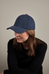 Elegant recycled cotton cap with synthetic leather details navy-blue colour