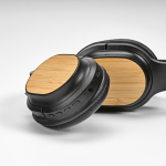 Wireless headphones with bamboo, USB-C charging and 8H battery black colour second detail view