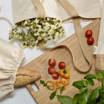 Recycled cotton and polyester bag with jute base 220 g/m² natural colour ambient view