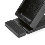 3-in-1 wireless charger with 5,000 mAh MagSafe battery black colour detail view