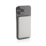 Magnetic wireless charging power bank with indicator, 5,000 mAh silver colour