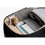 Backpack with quick-access front pocket, fits 16” laptop black colour