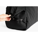 Spacious weekend bag with quick-access pocket, 45 L black colour