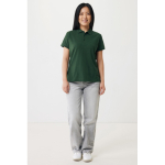 Women's casual-fit recycled cotton piqué polo, 220 g/m² forest green colour second model view