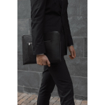 Recycled laptop sleeve, elegant design, quick access, 16” black colour