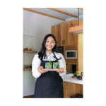 Handwoven recycled cotton apron for events Originalhome black colour lifestyle image