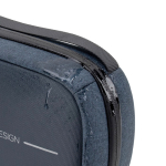 Travel case with clamshell opening and 2.5L capacity 8” navy-blue colour