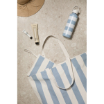 Leakproof thermal bottle with beach design and carry handle 600ml light blue colour ambient view