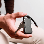 Ultracompact recycled plastic keyring power bank 1,000mAh black colour second ambient view