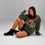 Unisex organic cotton crew neck sweatshirt 340 g/m² Nazaré military green colour second ambient view