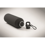 Recycled stainless steel bottle with rubberised finish and carabiner 750 ml black colour fourth photographic view