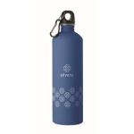 Recycled stainless steel bottle with rubberised finish and carabiner 750 ml royal blue colour main view