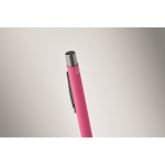 Recycled aluminium click pen with rubberised finish and blue ink fuchsia colour third photographic view