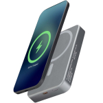 Magnetic portable charger in recycled aluminium 10,000 mAh shiny silver colour