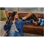 710 ml Stanley double-wall vacuum insulated water bottle black colour lifestyle image