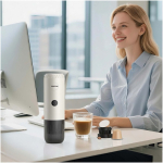 Prixton rechargeable portable coffee machine, 15 bar, 80 ml beige colour lifestyle image