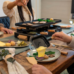 Table raclette with reversible non-stick plate Boska black colour
