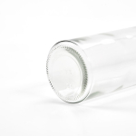 Glass bottle with silver drip-proof screw cap 510 ml transparent colour detail view