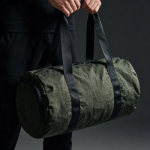 Recycled nylon gym bag with shoe compartment dark green colour ambient view