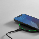 Magnetic wireless charger made from recycled plastic with USB-C and 15W black colour detail view