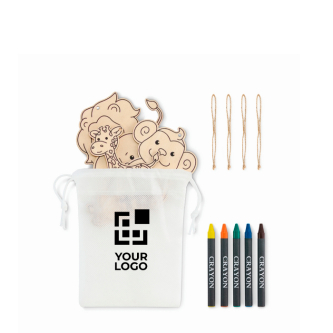 Kids painting set with wooden hangers and pencils