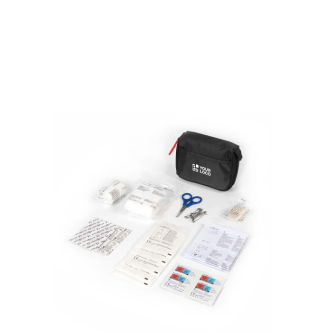 First aid kit, 31 basic emergency items
