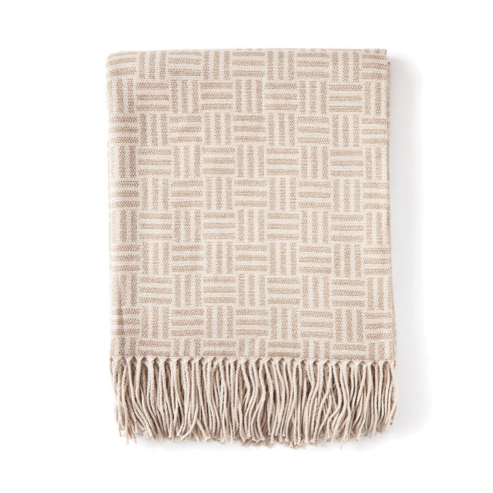 Geometric, patterned promotional blanket made of acrylic