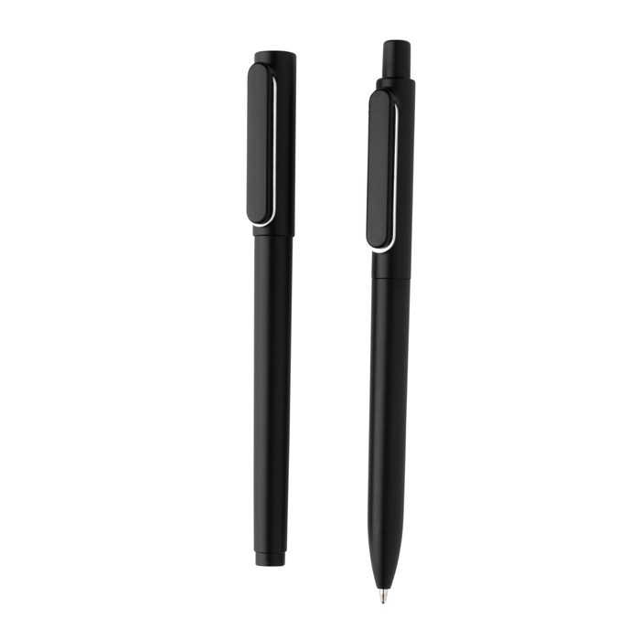 Pen set with metallic finish, blue ink