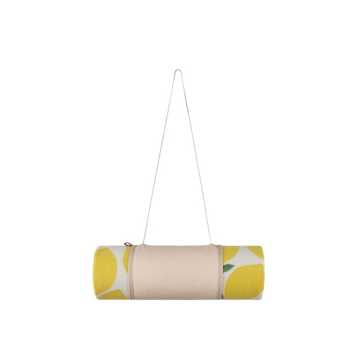 Foldable picnic blanket in polyester, easy to carry
