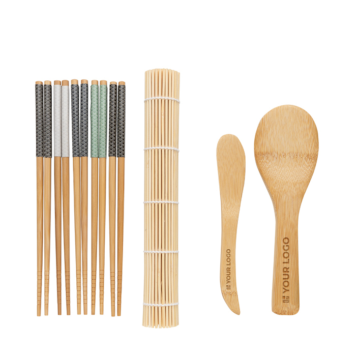 8-piece bamboo sushi dinner set in gift box