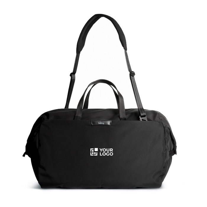 Spacious weekend bag with quick-access pocket, 45 L